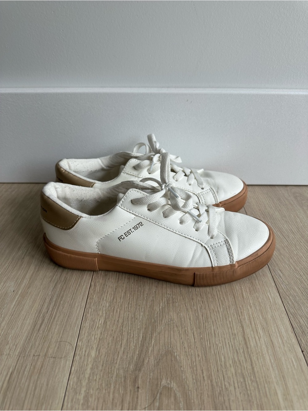 French Connection White and Gold Sneakers - Picture 2 of 8